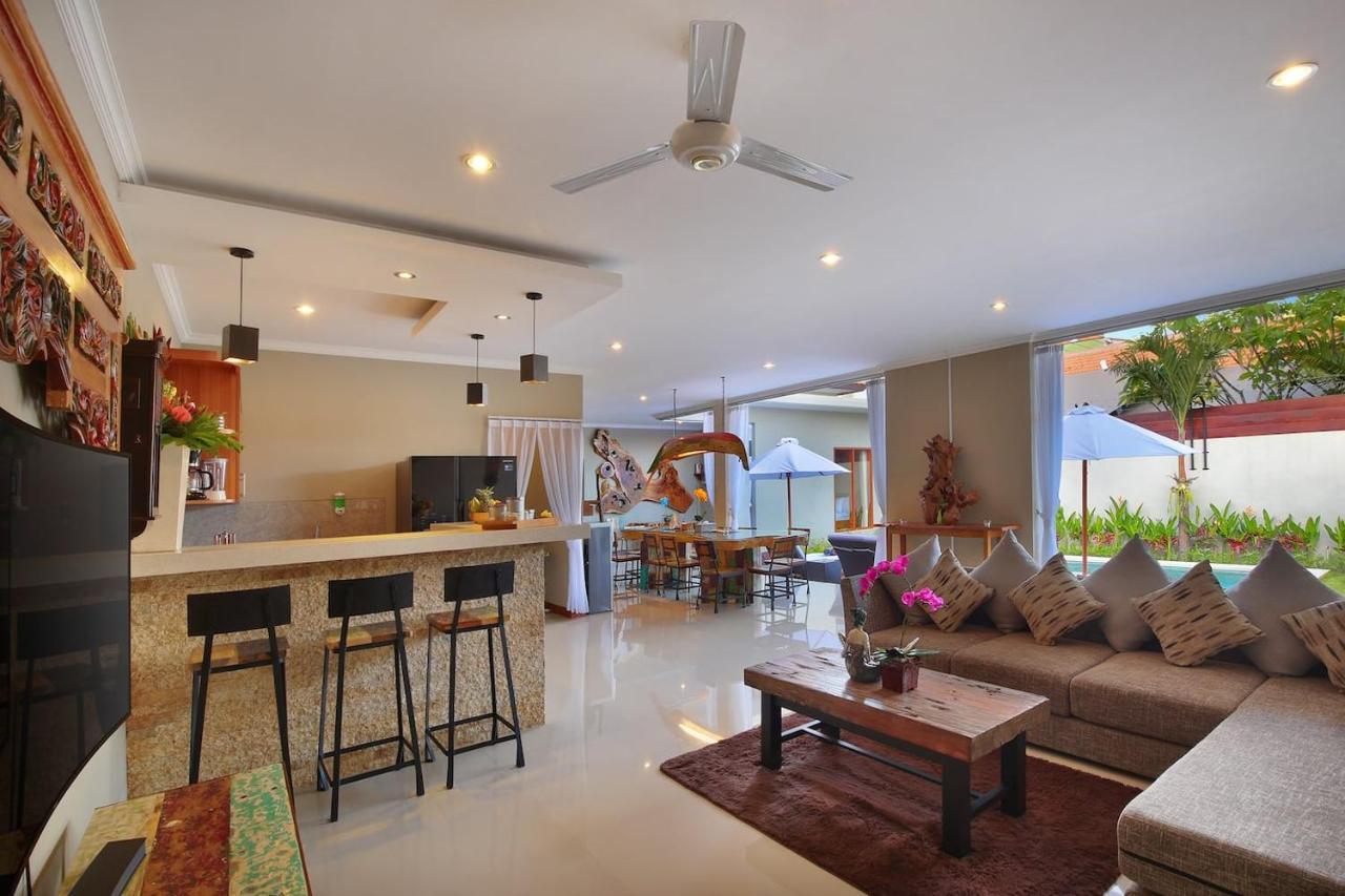 Kae Villa Anggrek เซมินยัค ภายนอก รูปภาพ