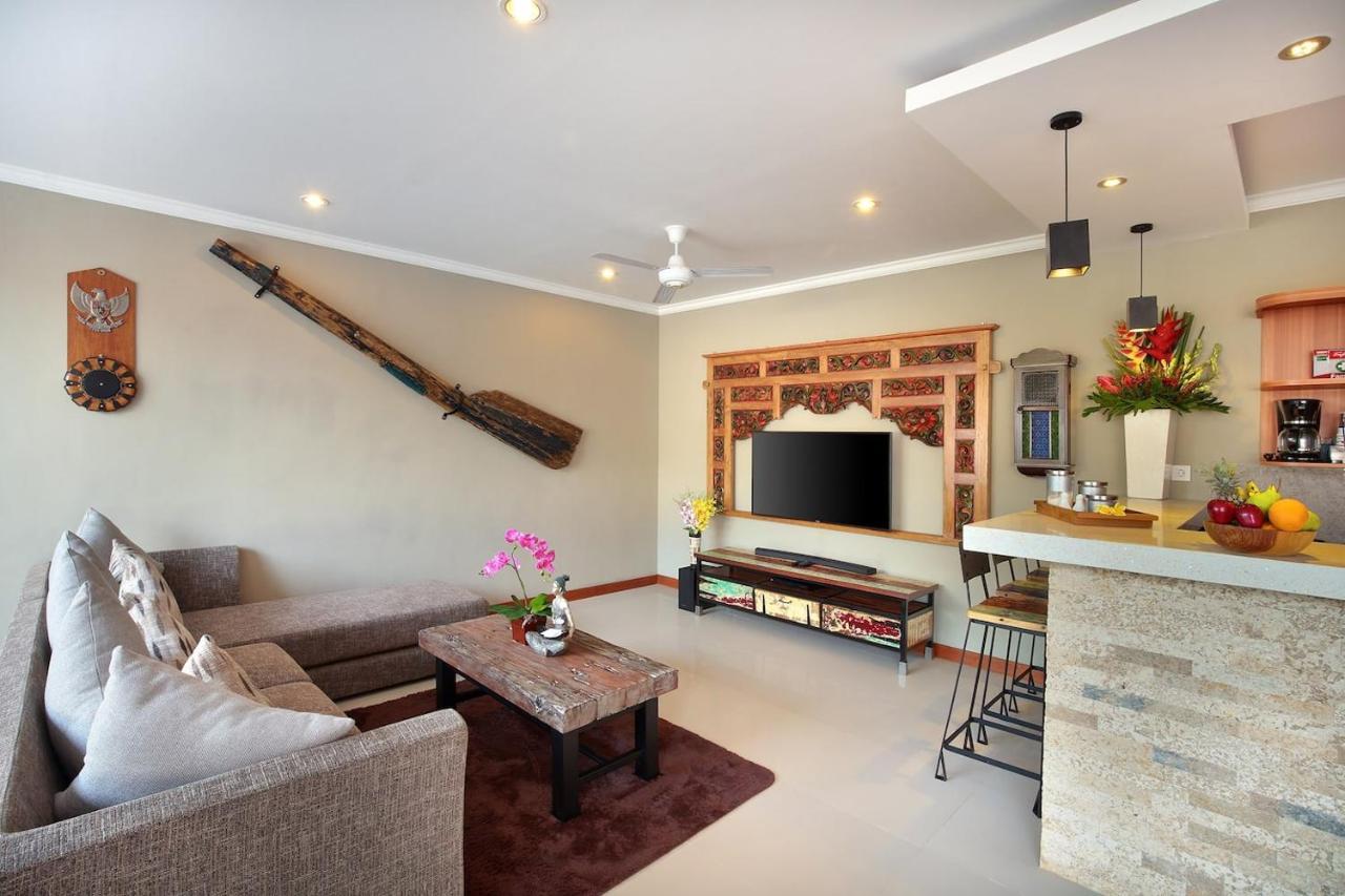 Kae Villa Anggrek เซมินยัค ภายนอก รูปภาพ